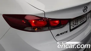 Hyundai Avante, 2016 — миниатюра 9