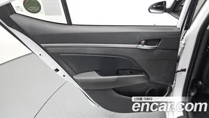 Hyundai Avante, 2016 — миниатюра 15