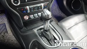Ford Mustang, 2021 — миниатюра 11