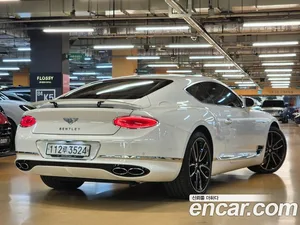 Bentley Continental, 2022 — миниатюра 4