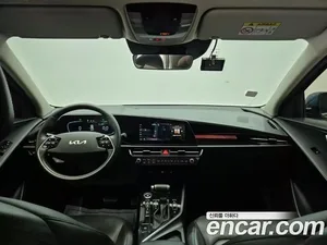 Kia Niro, 2022 — миниатюра 8