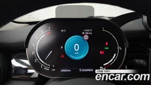 Mini Cooper, 2023 — миниатюра 11