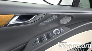 Genesis G80, 2023 — миниатюра 36