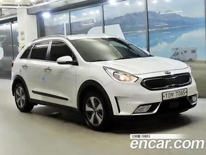 Kia Niro, 2017 — миниатюра 1