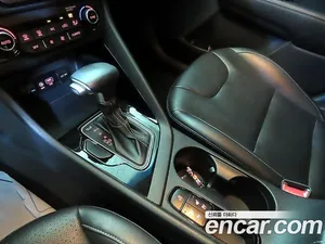Kia Niro, 2017 — миниатюра 12