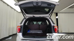 Ford Explorer, 2019 — миниатюра 26