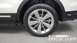 Ford Explorer, 2019 — миниатюра 7