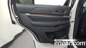Ford Explorer, 2019 — миниатюра 15