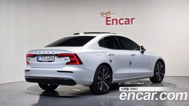 Volvo S60, 2024 — фото автомобиля из Кореи