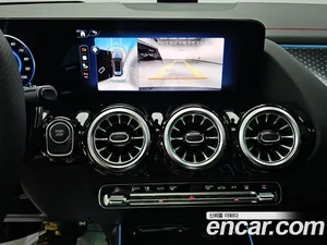 Mercedes-Benz EQA, 2025 — миниатюра 10