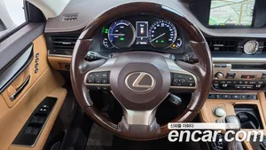 Lexus ES, 2018 — миниатюра 19