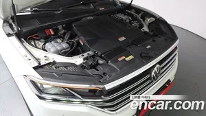 Volkswagen Touareg, 2023 — миниатюра 5