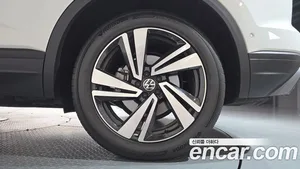 Volkswagen Touareg, 2023 — миниатюра 6