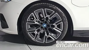BMW 5-Series, 2024 — миниатюра 5