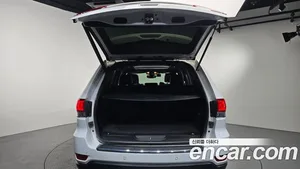 Jeep Cherokee, 2021 — миниатюра 23