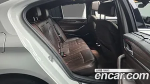 BMW 5-Series, 2018 — миниатюра 11