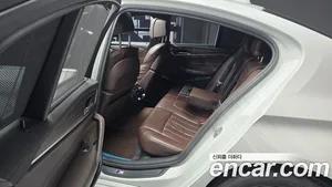 BMW 5-Series, 2018 — миниатюра 12