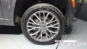 Jeep Cherokee, 2023 — миниатюра 5