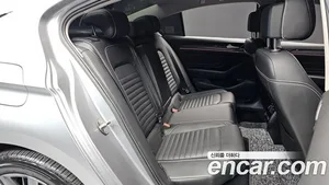 Volkswagen Passat, 2021 — миниатюра 12