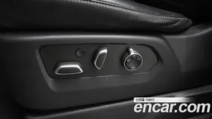 Cadillac Escalade, 2021 — миниатюра 31