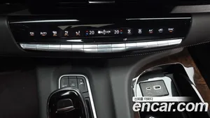 Cadillac Escalade, 2021 — миниатюра 33