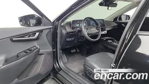 Kia EV6, 2022 — миниатюра 12