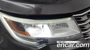 Ford Explorer, 2017 — миниатюра 8