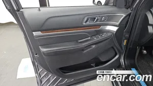 Ford Explorer, 2017 — миниатюра 14