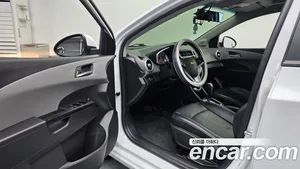 Chevrolet Aveo, 2017 — миниатюра 13