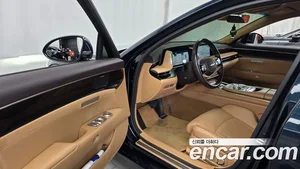 Genesis G90, 2022 — миниатюра 10