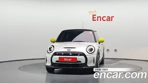Mini Cooper, 2023 — миниатюра 3