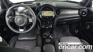 Mini Cooper, 2023 — миниатюра 10