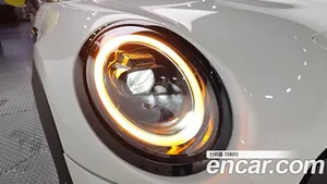 Mini Cooper, 2023 — миниатюра 8