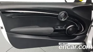 Mini Cooper, 2023 — миниатюра 14