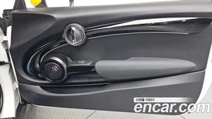 Mini Cooper, 2023 — миниатюра 15