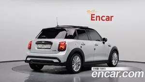 Mini Cooper, 2021 — миниатюра 2