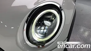 Mini Cooper, 2021 — миниатюра 8