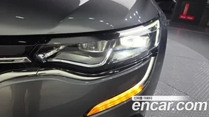 Renault SM6, 2017 — миниатюра 8