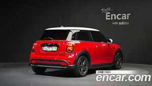 Mini Cooper, 2021 — миниатюра 2