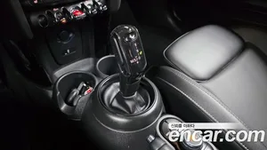 Mini Cooper, 2021 — миниатюра 9