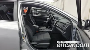 Toyota Camry, 2016 — миниатюра 11