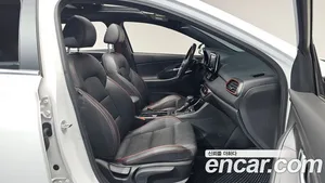 Hyundai i30, 2017 — миниатюра 15