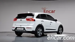Kia Niro, 2018 — миниатюра 1