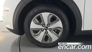 Kia Niro, 2018 — миниатюра 4