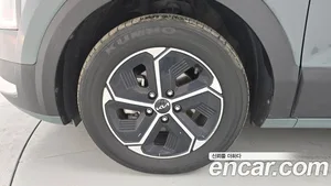 Kia Niro, 2022 — миниатюра 5