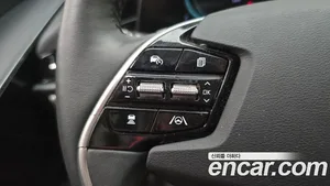 Kia Niro, 2022 — миниатюра 17