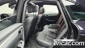 Porsche Macan, 2023 — миниатюра 18