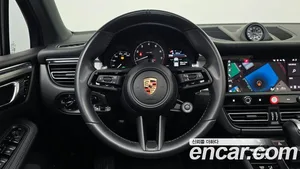 Porsche Macan, 2023 — миниатюра 21