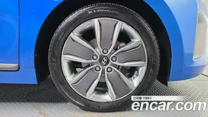 Hyundai Ioniq, 2016 — миниатюра 5