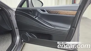 Genesis G80, 2023 — миниатюра 13